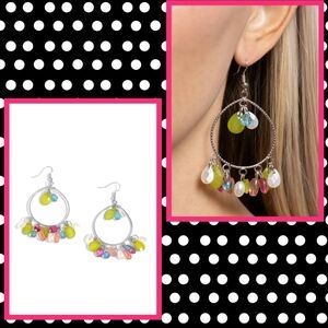 2/$10 Paparazzi Elite Expression - Multi Earrings